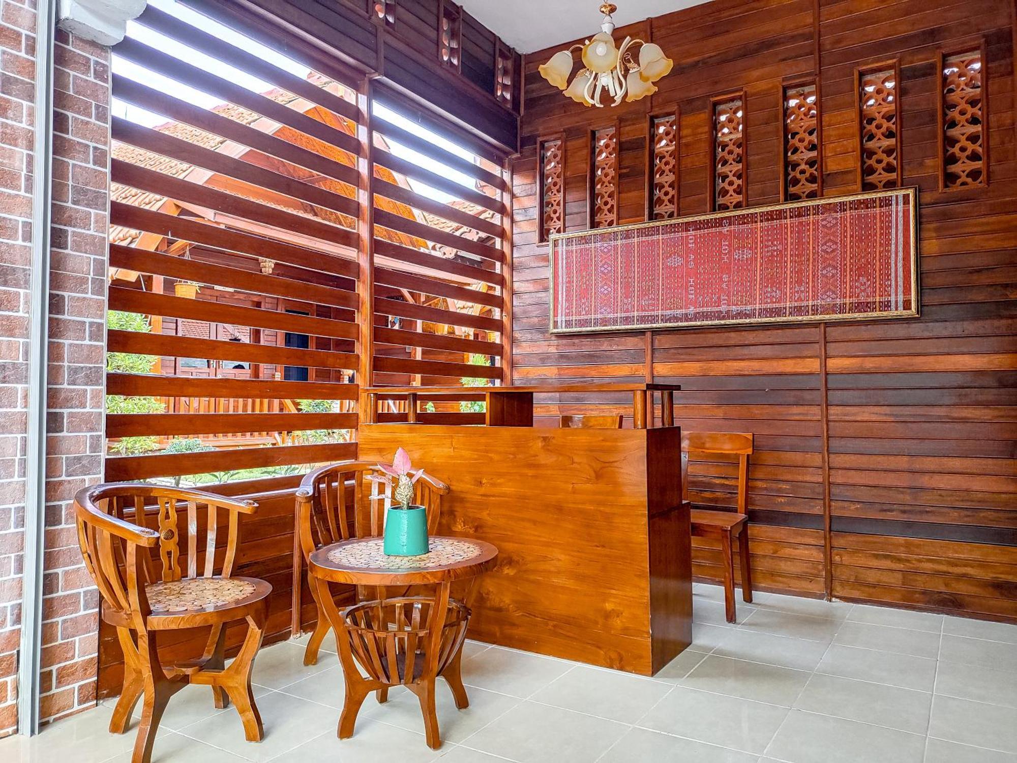 Uli Wood Villa, Jimbaran Bali - Near Gwk Eksteriør billede