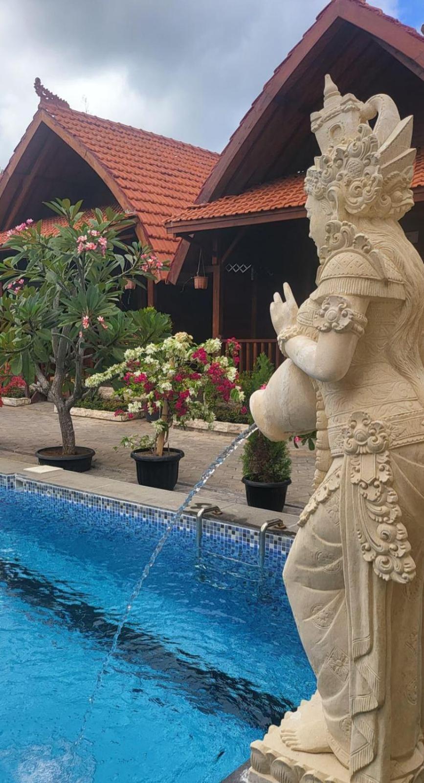 Uli Wood Villa, Jimbaran Bali - Near Gwk Eksteriør billede